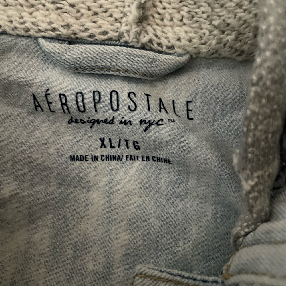 Aeropostale Gray Denim Jacket with Patterned Hood - Picture 2 of 4
